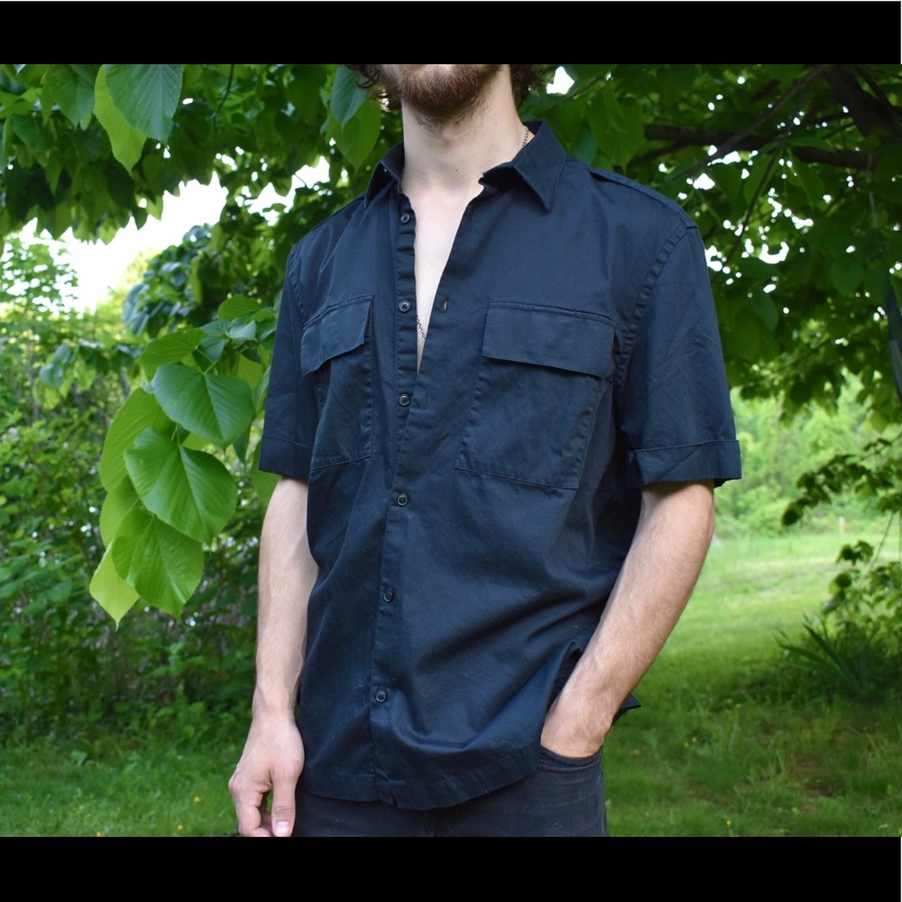 H&M Black Button up w Pockets